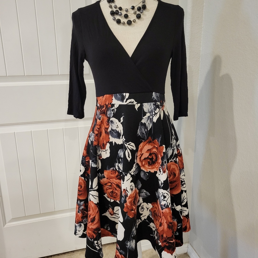 Maternity cute floral dress